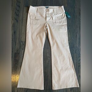 Wild fable flared khaki pants size 10 nwt